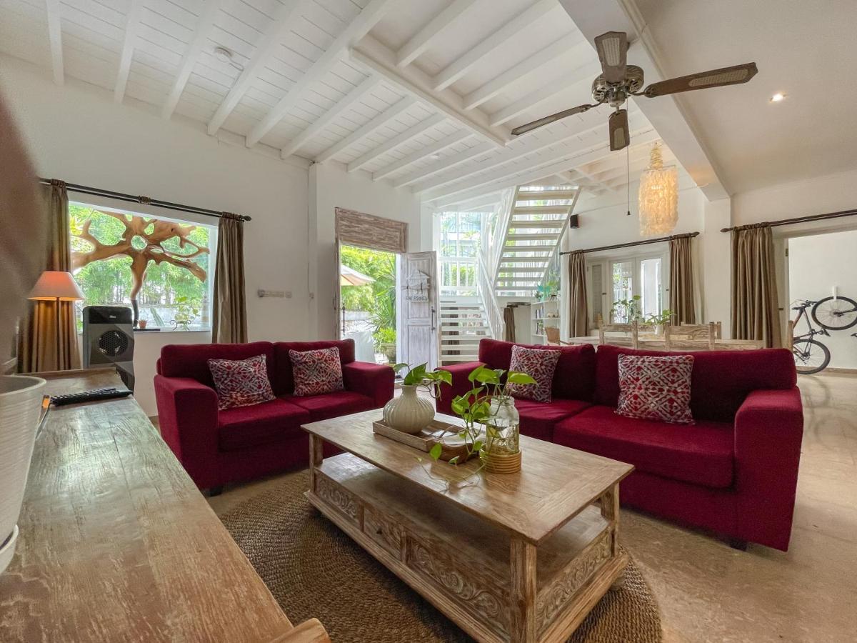 Beach House Canggu - 150M Berawa Beach Ngoại thất bức ảnh