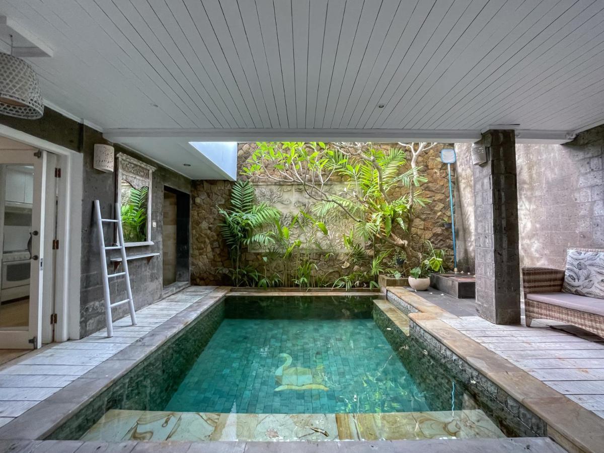 Beach House Canggu - 150M Berawa Beach Ngoại thất bức ảnh