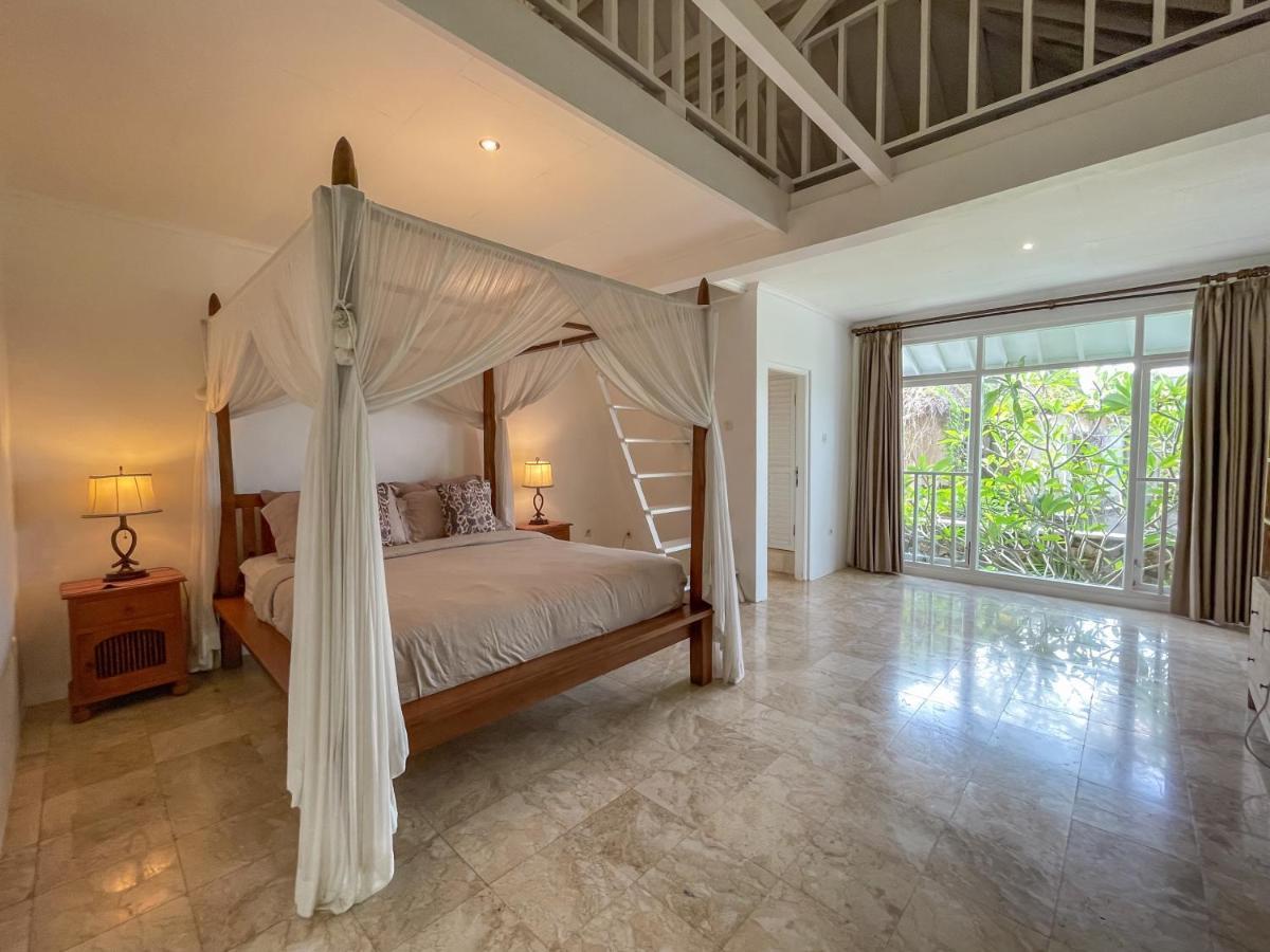 Beach House Canggu - 150M Berawa Beach Ngoại thất bức ảnh