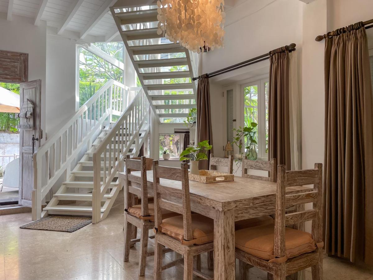 Beach House Canggu - 150M Berawa Beach Ngoại thất bức ảnh