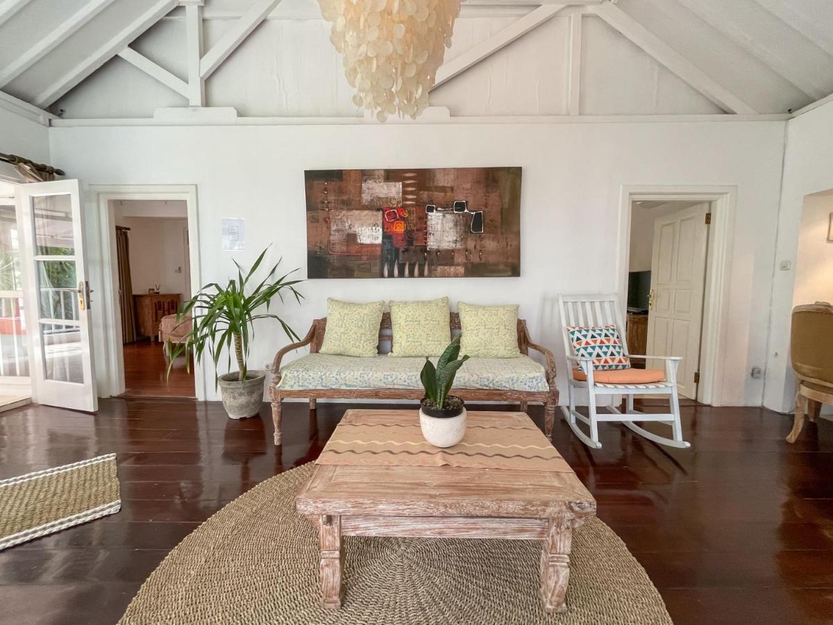 Beach House Canggu - 150M Berawa Beach Ngoại thất bức ảnh